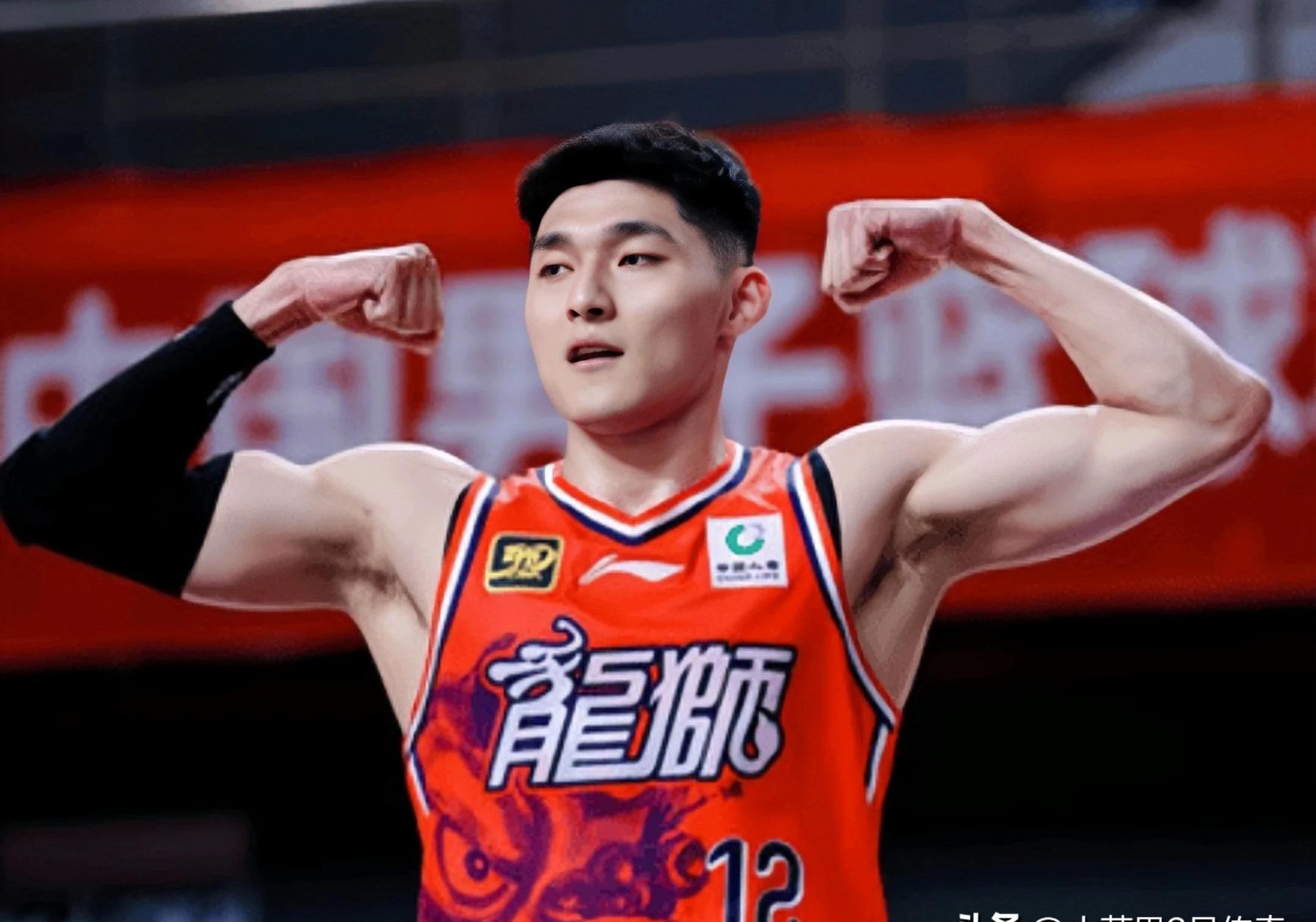 开云app包含CBA常规赛倒计时；浙江队加时末段刷新队史纪录；细节引发关注；球迷炸锅；阵容厚度经受考验的词条